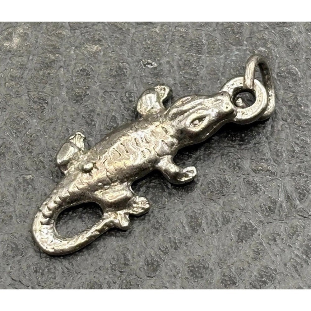 Vintage Sterling Silver 925 Alligator Crocodile Charm Or Small Pendant